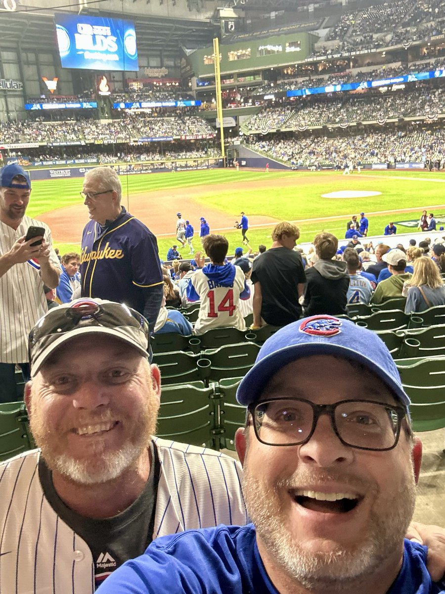 Jeremypudge's tweet photo. @MLBNetworkRadio  Thank you for the NLDS Game 5 tickets last night! Even though the @Cubs lost a good time was had. 🙏🏻 https://t.co/N2b4udTkAv