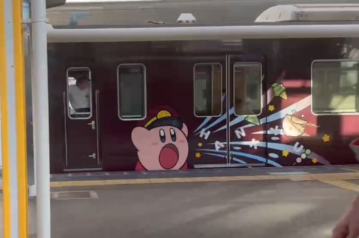 sudou87415569's tweet image. #阪急梅田駅  #カービィ
乗れなかったけどすれ違ったカービィ電車🚃でテンション上がり梅田駅まで足を伸ばす🦵グッズやスイーツは買えなかったけど可愛いから満足した( ¯﹀¯ )