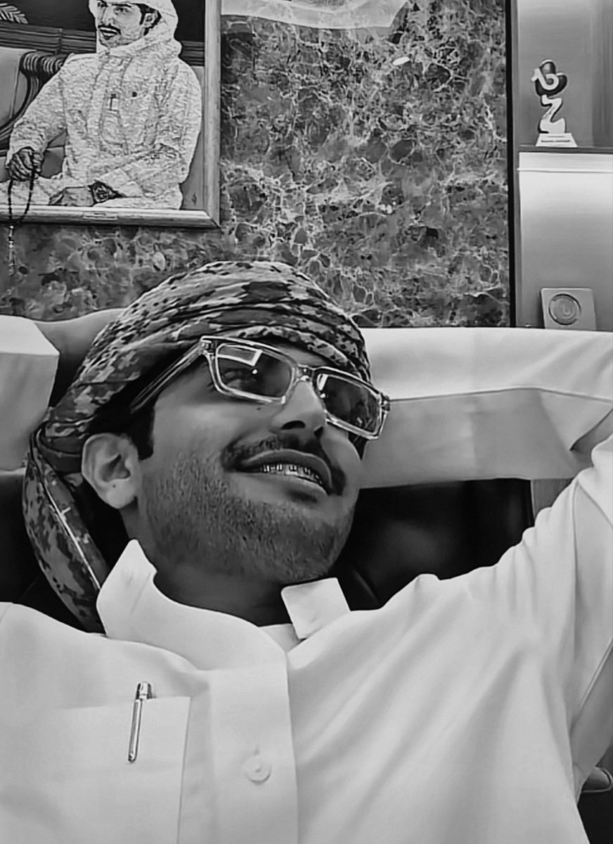 كل الليالي عابرة إلا لياليك 
البثثثثث يجنننننن موتتتتت يسلمو مره💯
#منصور_ال_زايد