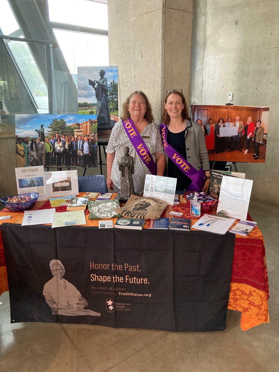 The Sojourner Truth Education Committee brought a special surprise to the Senior Day at the Akron Art Museum. Look closely and you will see an 18“replica Sojourner Truth Statue created by Woodrow Nash.