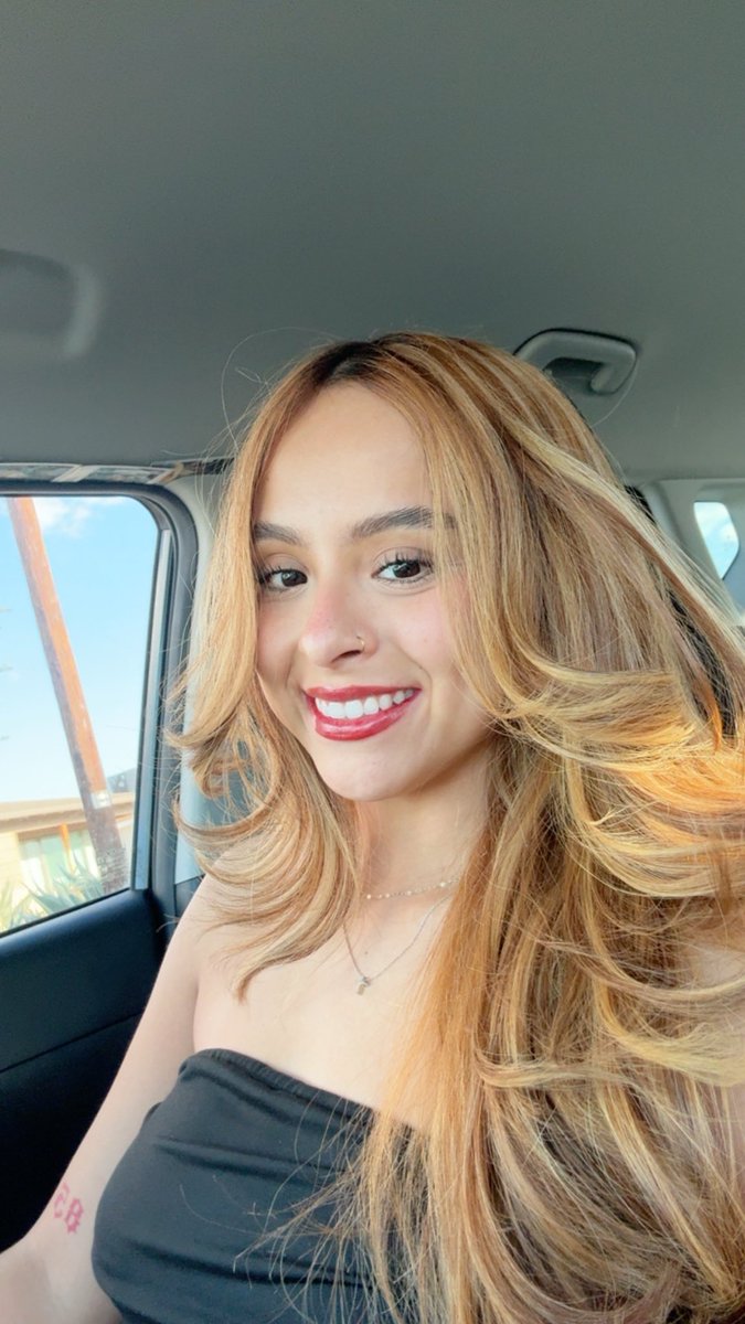 Dani tweet media