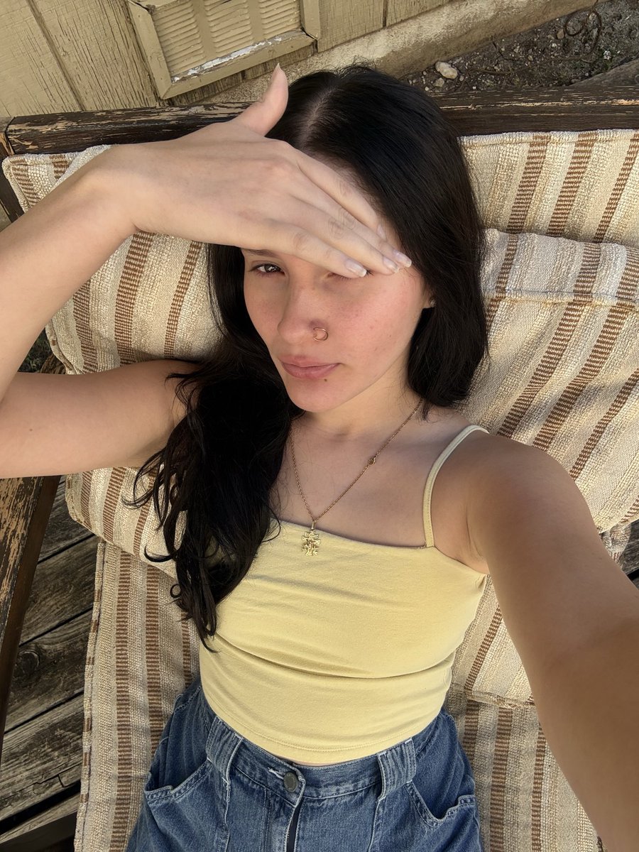 ¢indy ambros tweet media