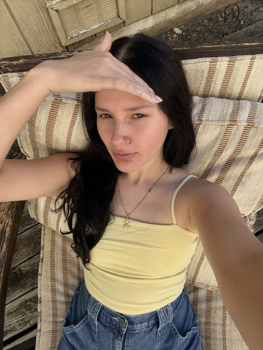 ¢indy ambros tweet media