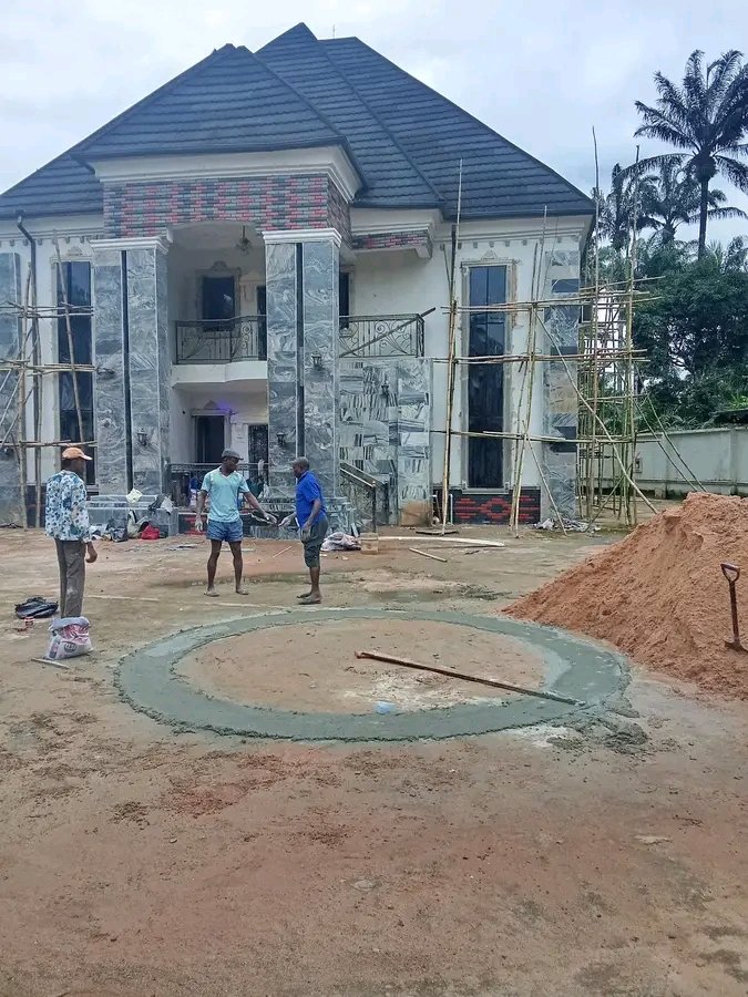 Archenrycj's tweet photo. 7000 blocks, 250 bags of cements, 100 loads of sand, 80 tons of granite &amp; 200 iron rods  can get you simple 5 bedroom duplex. 
.
.
Follow @Archenrycj
.
.
Imisi Blord The Federal Government Try Grok Image #TachaGWR Kano Pillars Benz Ila of Lagos #SynergyAwards2025 Benin https://t.co/EjFFAVwlw4