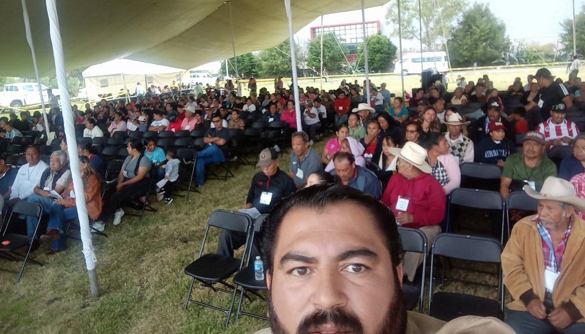 #CreerEsPoder
#UnidadNacionalCSP
#BarriendoDesdeTemprano
#AlQueMadrugaDiosLoAyuda 
#SanJuanDelRío #GranDomingo
#AsambleaExitosa 
🔺 <a href="/JLGORTA/">JOSE LUZ GARCIA ORTA</a>  #IgualdadLibertadYfraternidad