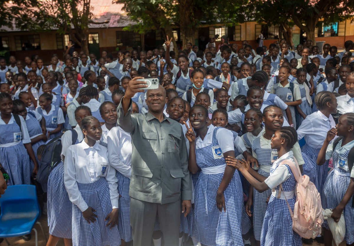 RotaryBanjul's tweet photo. A heartfelt thank you to DG Aboubakarr Ouattara (D9101) for his inspiring visit to The Gambia 🇬🇲! From meetings with @MoBSE_Gambia to visiting the Rotary Centennial Lab &amp; launching the Sanitary Pad project — your guidance truly inspires us! 💙💛
#District9101 #ServiceAboveSelf https://t.co/RJTSWF6Z6x