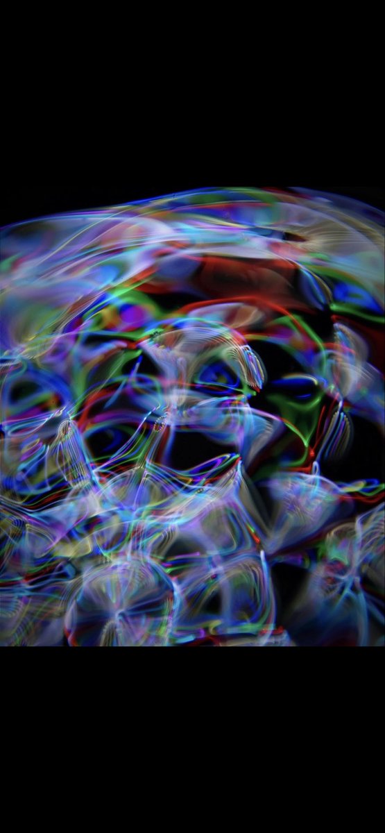 Visionn09's tweet image. Colors, like features, folow the changes off the emotions.&quot;
Pablo Picasso
#cymatics #patterns