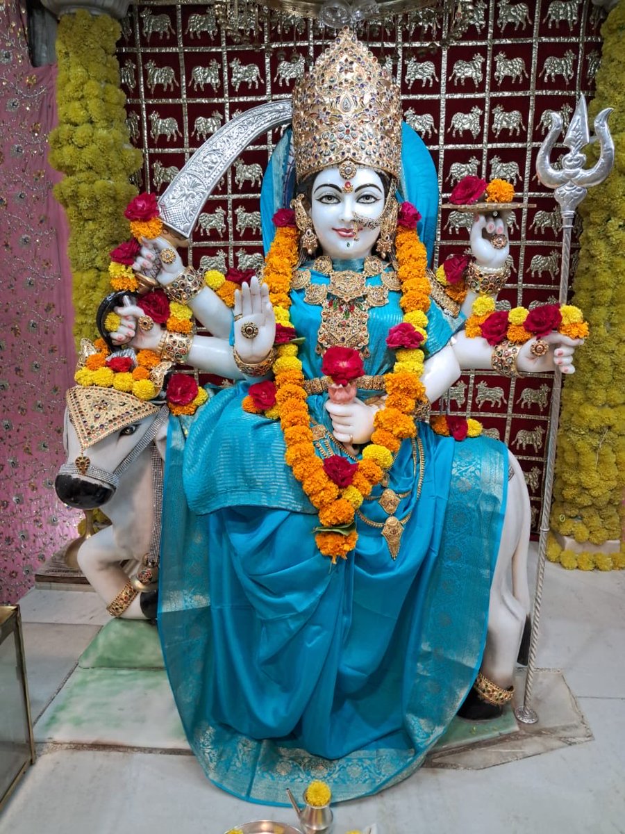 P87115398Suri's tweet image. 🙏💐सुप्रभात दोस्तो 💐🙏
           🙏 💐जय उमिया मात की💐🙏
     🙏💐आज  के दर्शन गठिला मंदिर💐🙏
    🙏💐जय महाकाल भोले नाथ की💐🙏
💐💐💐💐💐💐💐💐💐💐💐💐💐