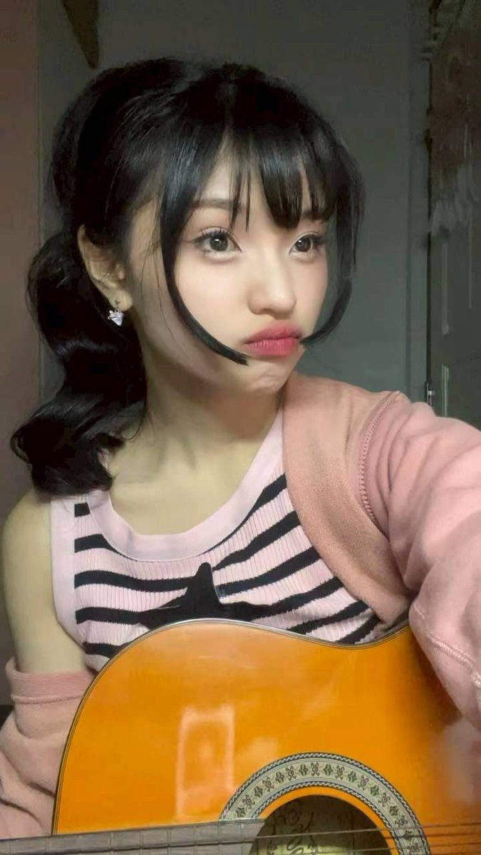 zainmaruffatah's tweet image. Selamat beraktivitas hari ini. Jaga kesehatan selalu yah Ci @Y_CynthiaJKT48 😊😇 #cynin