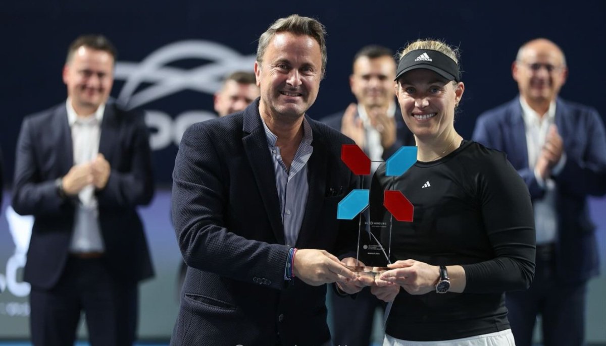 Angie takes the trophy def Cornet in the Luxembourg Ladies Tennis Masters Final 😍🥰 Congratulations 
<a href="/AngeliqueKerber/">Angelique Kerber</a>