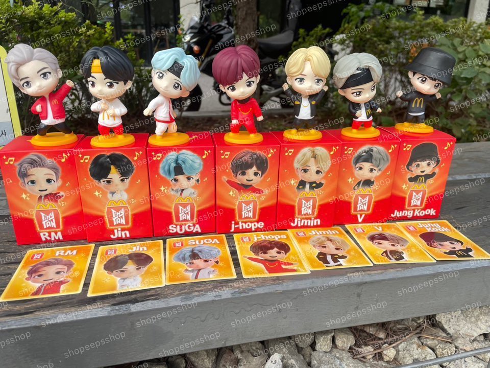 shopeepsshop's tweet image. TinyTAN x Mcdonald’s ❤️MIC DROP หิ้วเกาหลี🇰🇷

สั่งได้ทุกเมมเบอร์

- Figure(มีกล่อง) 1เมม+กล่องแพคเกจเปล่า
✈️180 🚢150
-ไม่รับกล่องแพคเกจเปล่า(ลด5฿)

ค่าส่งในไทย40

💌สั่งซื้อทางDMนะคะ

#ตลาดนัดบังทัน #ตลาดรถไฟบังทัน