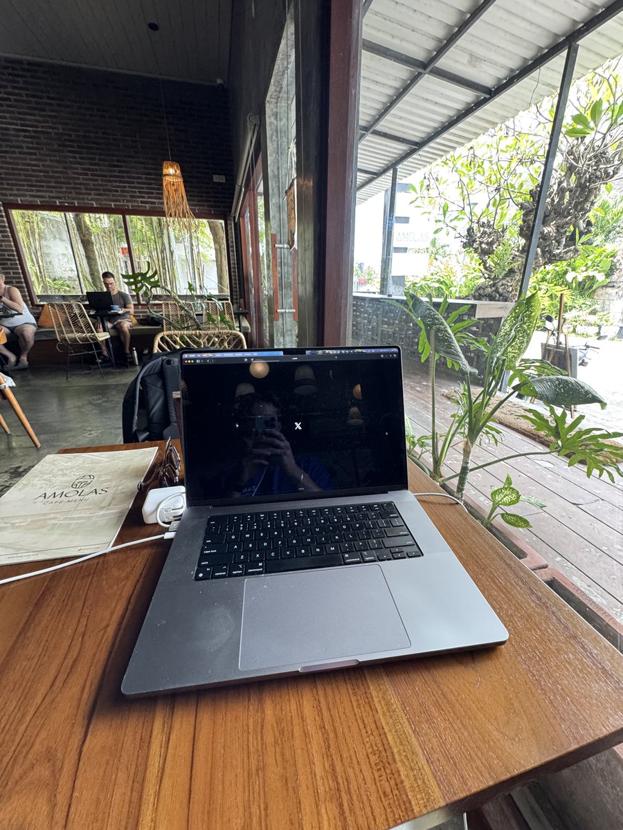 Able to sneak a quick work day in Canggu!!