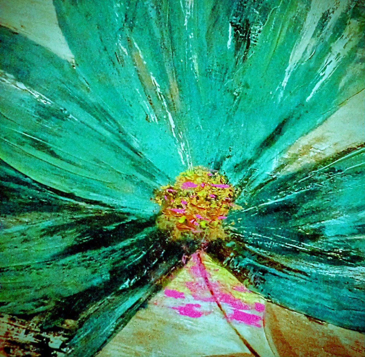 mhnewmedia33's tweet image. "My mother died of breast cancer, so this painting for her, she'll know because she's always watching me!" #CancerAwareness #OctoberVibes #TakeBackOurHealthcare #BreastCancerAwareness