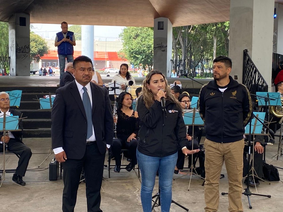 📍Este domingo nos sumamos a la Micro Feria de Servicios de <a href="/ReinsercionCDMX/">Instituto de Reinserción Social CDMX</a>, en la Alameda Sur. 🌳✨

Platicamos con vecinas y vecinos sobre la importancia de proteger sus #DatosPersonales y brindamos asesoría gratuita.

En el #INFOCDMX continuamos trabajando para que la