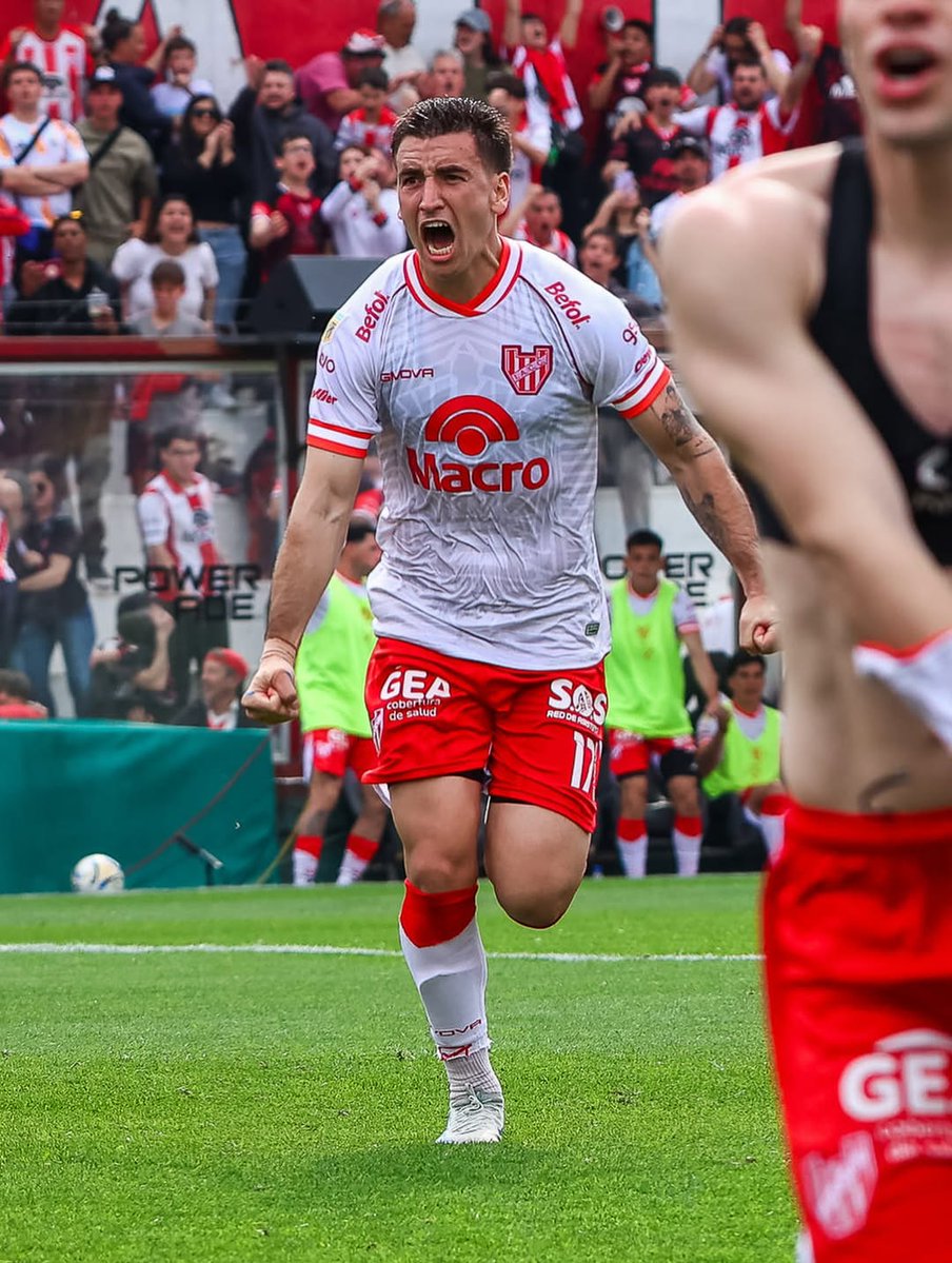 🌟 Emanuel Beltrán vs Atletico Tucumán:

➜ 1° en grandes ocasiones creadas [3].
➜ 1° en pases clave [4].
➜ 1° en centros acertados en el equipo [2/2].
➜ 1° en asistencias esperadas xA [0.83].