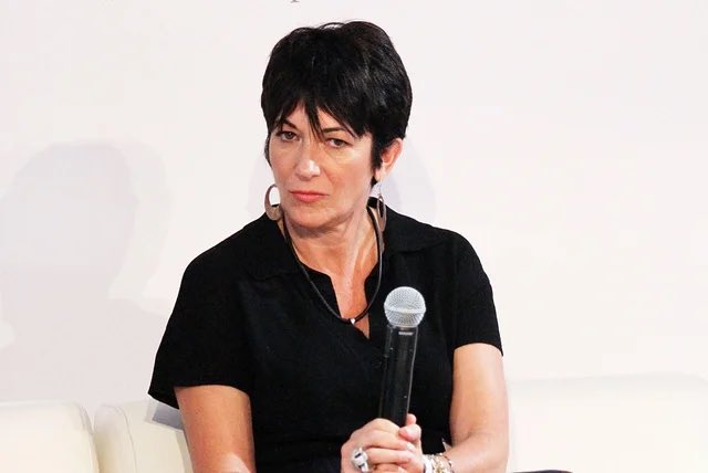 Americans can’t afford groceries but Ghislaine Maxwell is ordering vegetarian dishes and complaining about them in Club Fed. 🔥