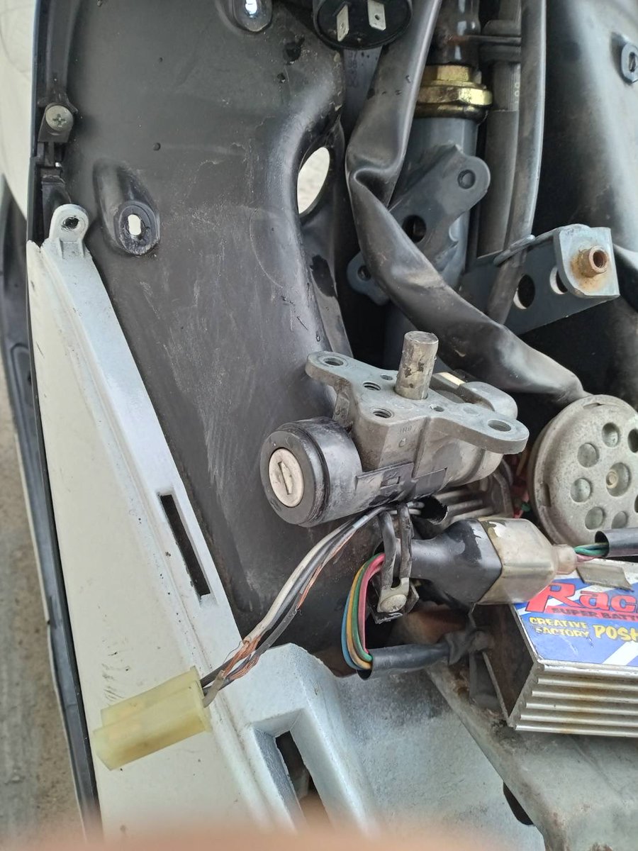 ③ワフワフ故障 ZXAF35はなかなかの 内容で復活までもう少し 時間が掛かる模様。 先ず