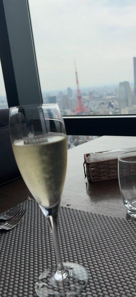 K5932176712497's tweet image. あー😩
昨日東京タワー🗼単体の写メ撮るの忘れたー😑😐スカイツリーも…
筋トレ🏋️話を俺にするからー
トレ話はやめよー
つまらないからと何度も言ったのにー😭
#p活都内
#p活東京
#p活新宿
#p活表参道
#p活横浜
#p活初心者
#p活