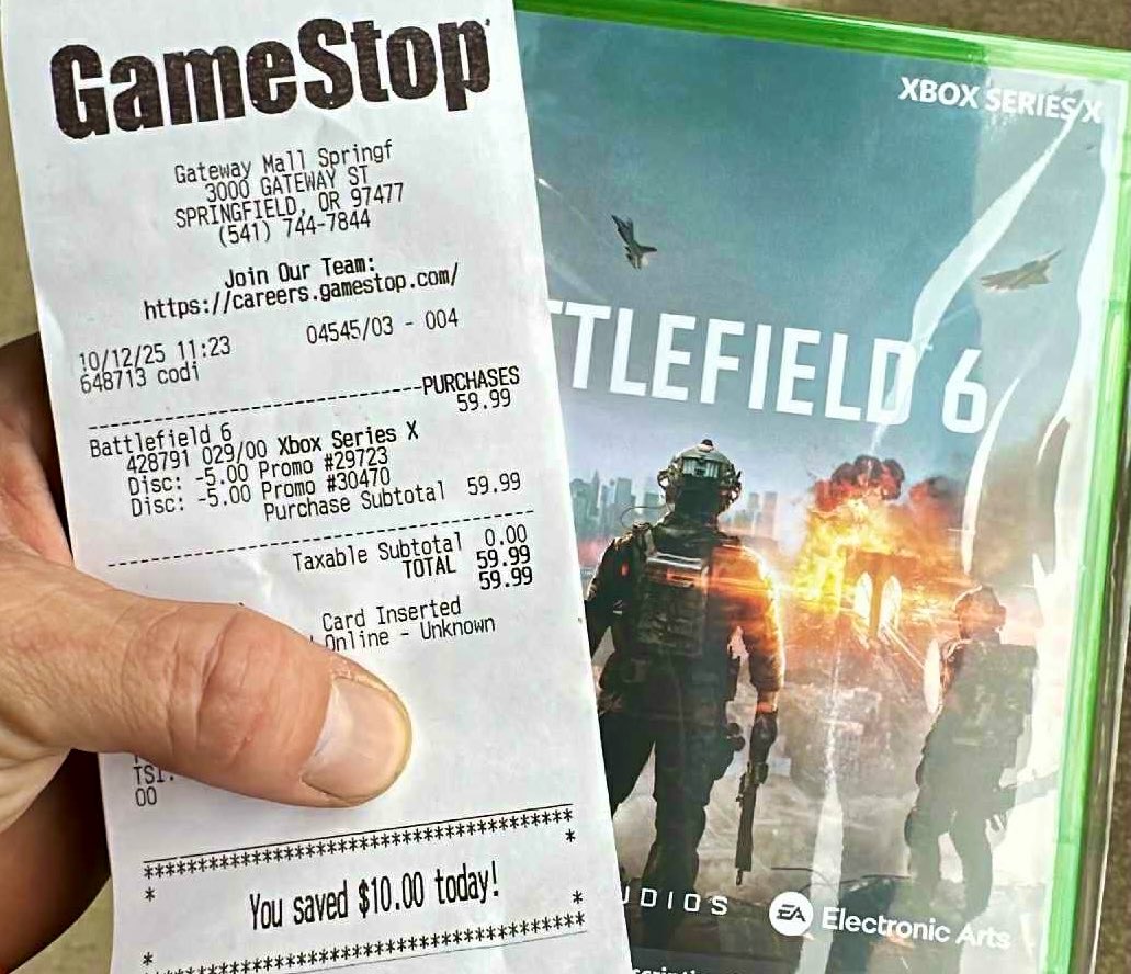 AROKNATION's tweet image. Grabbed the last physical copy at my @gamestop 🤘🏼