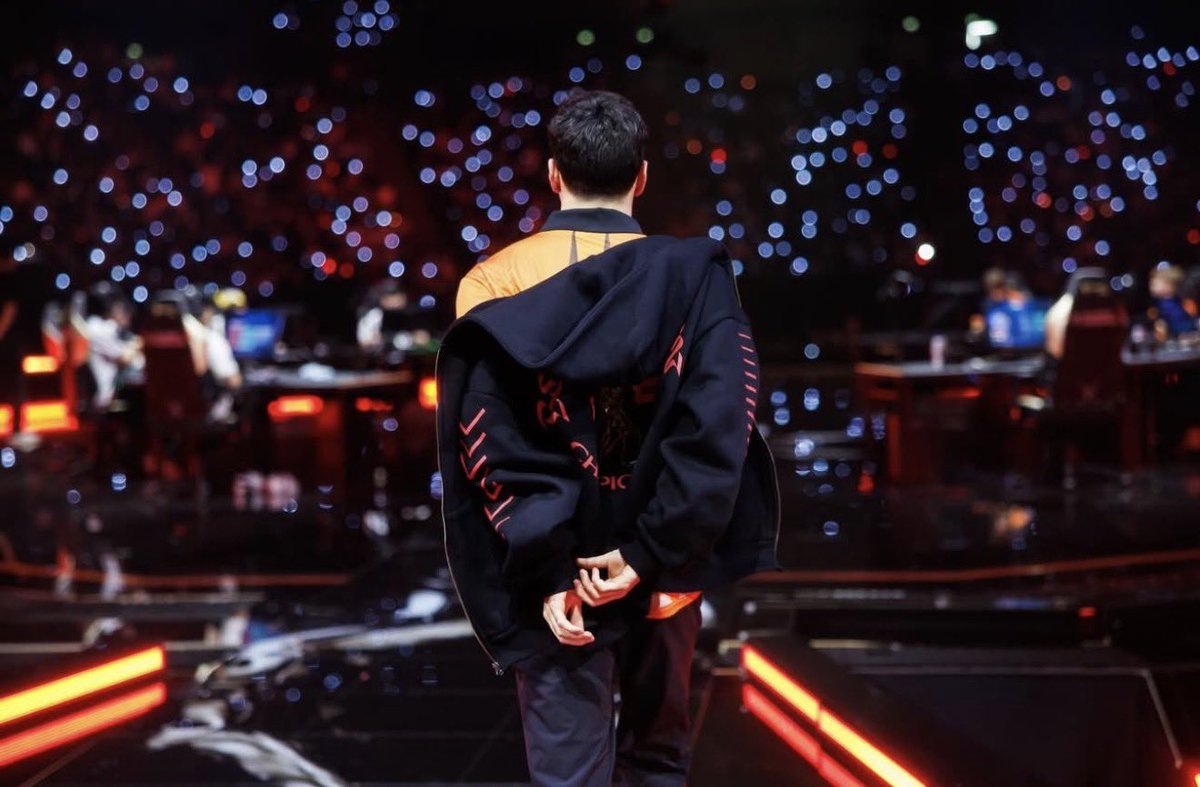 crashies became the first player to LOSE 4 Grand Finals

ENVY 0-3 Gambit Esports @ Berlin 🇩🇪
OpTic 1-3 LOUD @ Istanbul 🇹🇷
FNATIC 1-3 PRX @ Toronto 🇨🇦
FNATIC 2-3 NRG @ Paris 🇫🇷

💔