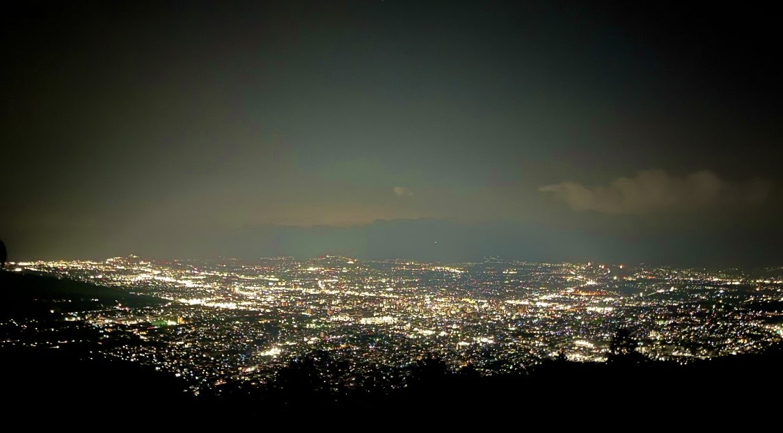 link_tsuyu's tweet image. 週末は夜景の綺麗なキャンプ場でリフレッシュできました！
明日は避難訓練頑張ります！！