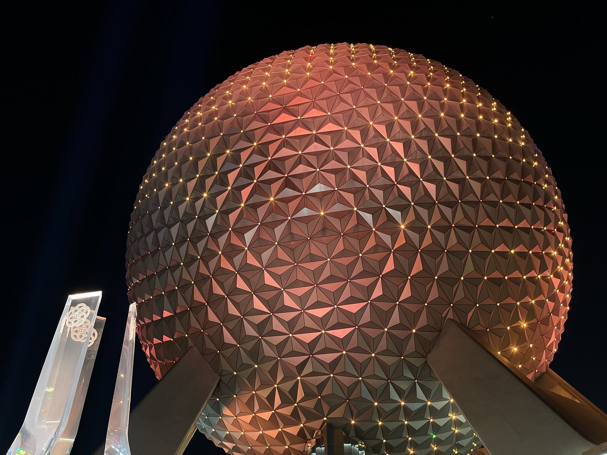Here it is… your daily moment of Disney zen (Spaceship Earth Sunday Edition)