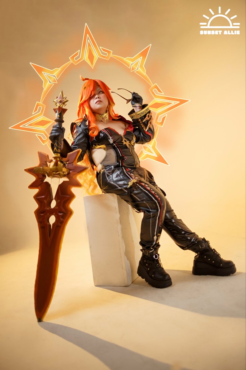 sunset_allie's tweet photo. “Light of the Blazing Sun” 
~ Mavuika 🧡🔥☀️

📸: Royal Wonderland
💇🏻‍♀️: Haiyle Santos
💄: Makeup by Sunset
🎨: Sunset Allie
⚔️: Deo Lito

Tags: #mavuika #mavuikagenshinimpact #mavuikacosplay #pyro #pyroarchon #archon #genshinimpact #genshin #genshinimpactcosplay https://t.co/2GIT6N0WEF