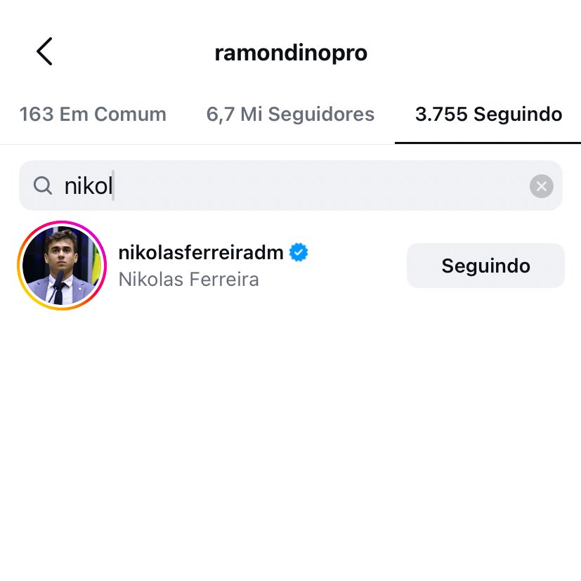 JoaquinTeixeira's tweet image. â ïļ GRAVÃSSIMO: Ramon Dino, o primeiro brasileiro a conquistar o Mr. Olympia, segue o deputado de extrema ultra direita radical Nikolas Ferreira. Dia triste para o fisiculturismo e para a democracia.