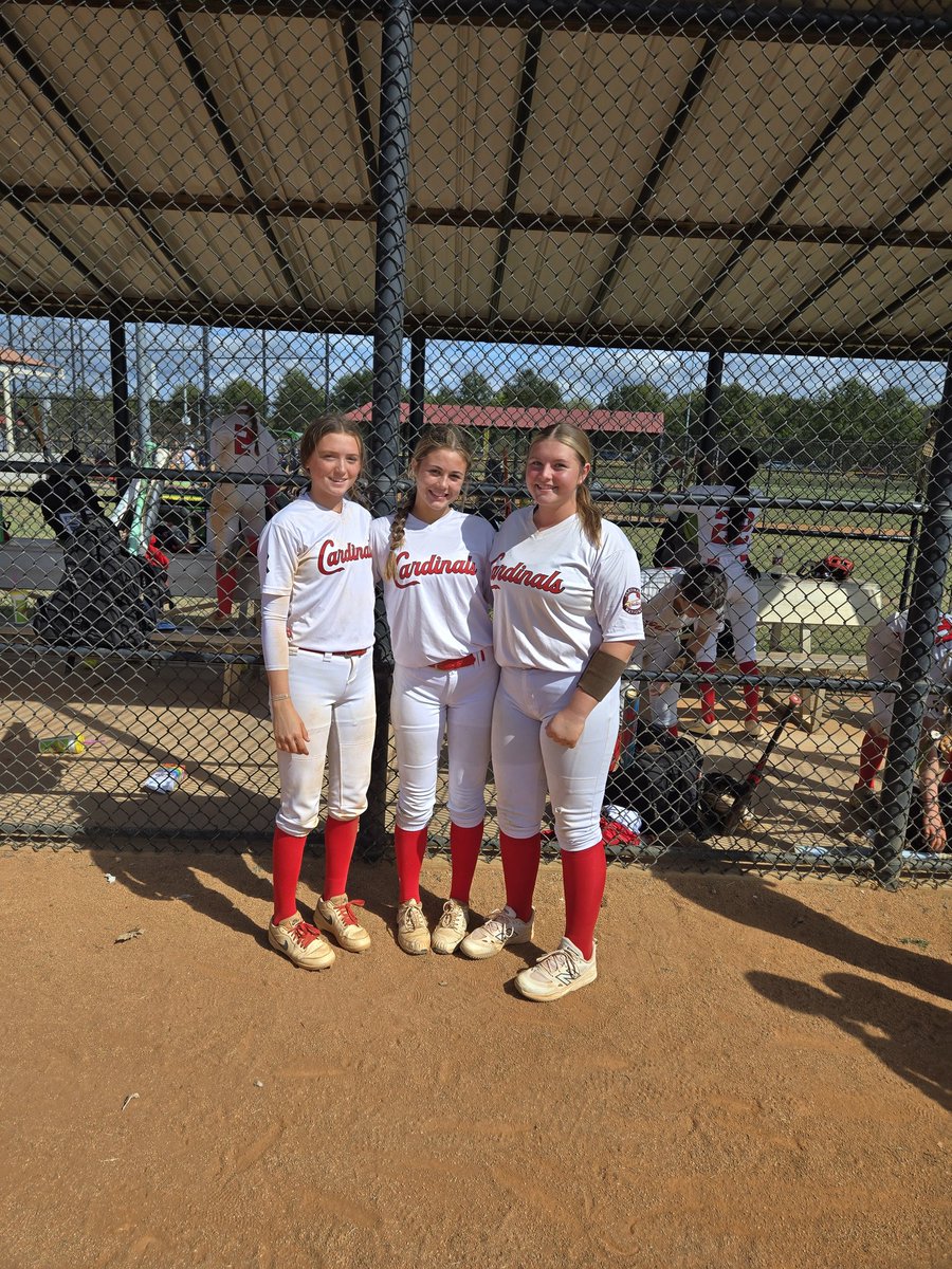 Unity2029Clark's tweet image. What a great outing by our pitching staff this weekend.  Giving up only 2 ER in 6 games, recording 39 Ks.  These girls are the real deal!   Keep it up Ashton Cassidy, @Avery16Clark, @natalie_danburg  &amp;amp; @peyton_c2011