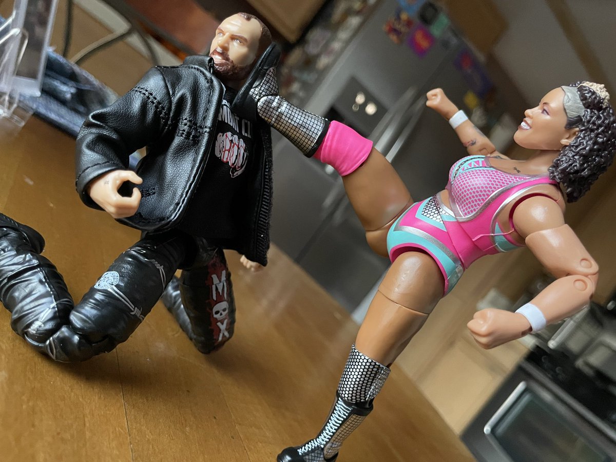 HelixM31's tweet image. It took me so fucking long to find this Willow figure but I finally got her