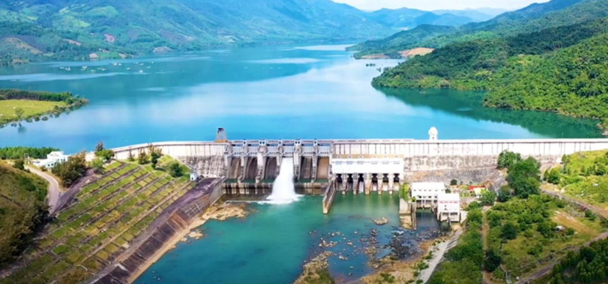 Strengthening global water partnerships

The Goyder Institute &amp; Vietnam Academy for Water Resources have received #AustraliaAwardsFellowships funding to boost capacity in irrigation, climate resilience &amp; inclusive water governance.

 tinyurl.com/ycx99d6r