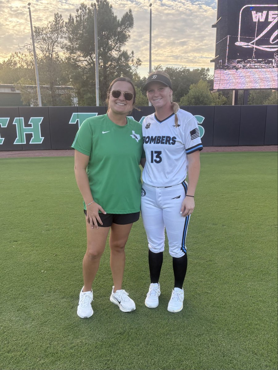I had such a fun day with <a href="/MeanGreenSB/">UNT Softball</a> Thank you Coach <a href="/CoachCodyWhite/">Cody White</a> <a href="/CoachJonHunter/">Jon Hunter</a> <a href="/25Wagoner/">McKenzie Onyango</a> <a href="/Casady_Webb/">Casady Webb</a> Looking forward to seeing yall at the fields this fall! <a href="/bombersGold16u/">Bombers Gold 16U National 🥎</a> <a href="/SladeMaloney/">Slade Maloney</a> <a href="/fulshear_sball/">Fulshear Softball</a>