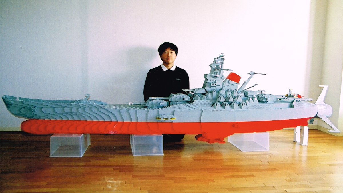 Jumpei_Mitsui's tweet photo. レゴブロックを使った作品制作は、中学3年生のときから本格的に始めました。写真は高校生のときの作品。

余談ですが、灘校時代は高3の夏までずっと学年10位ぐらいの成績だったのですが、高3になってもレゴばかりしてたら合格ラインぎりぎりになり、最終的に東大は後期試験ですべり込みました。 https://t.co/MF8dSaPpHp