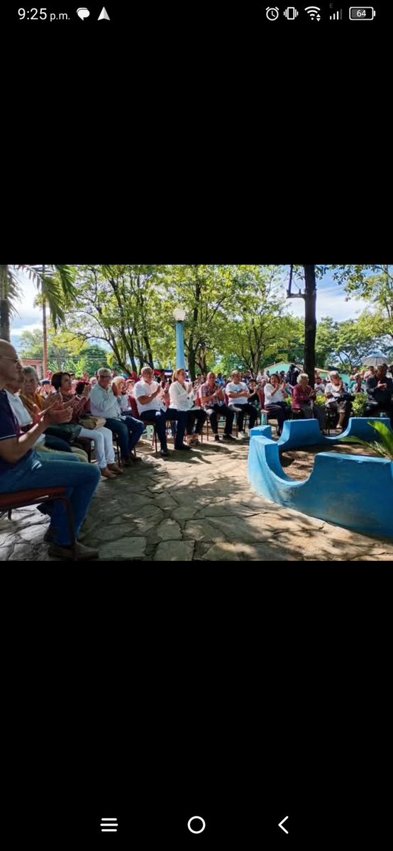 AlexanderPupo6's tweet photo. Recibimiento este domingo a los delegados al XXVI Congreso Nacional de Historia que iniciará este lunes en #LasTunas.
#Bartle, localidad tunera llena de #Historia y #Cultura. https://t.co/MwGXBP7xl4