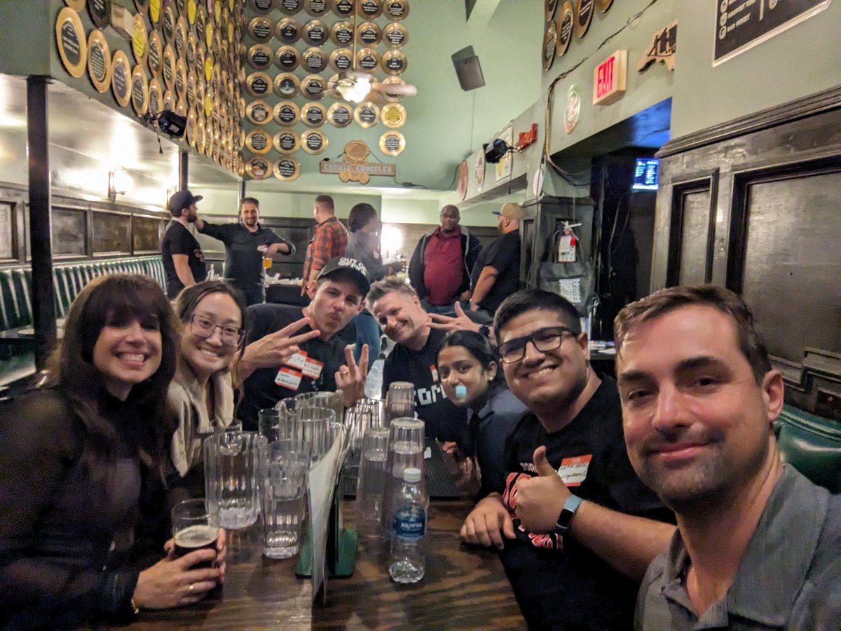 cljwebdev's tweet image. Hanging out at the Torc, DigitalOcean and Pomerium and CodeRabbit Pre ATO Meetup Speed Networking Event
