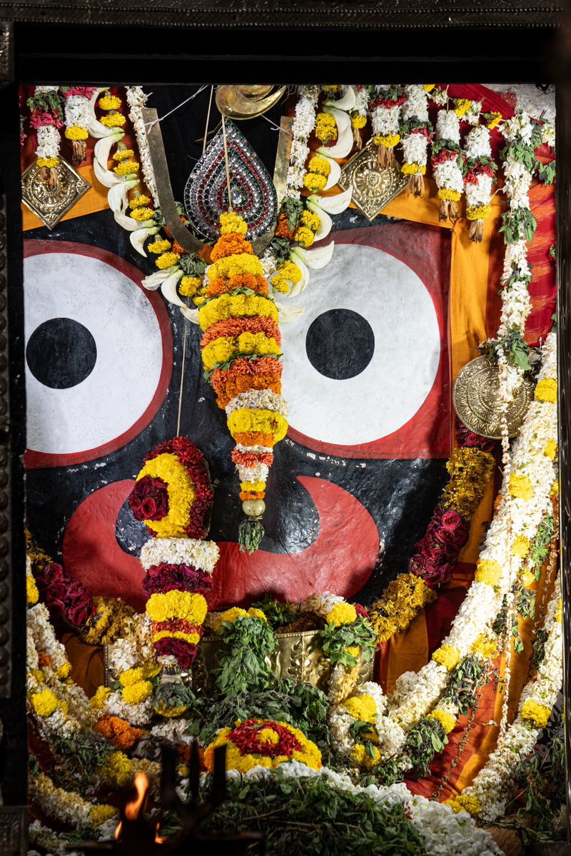 sambitswaraj's tweet image. आज सोमवार 13 अक्टूबर को श्री जगन्नाथ मंदिर में पतित-पावन के दर्शन करें।

जय जगन्नाथ 🙏
