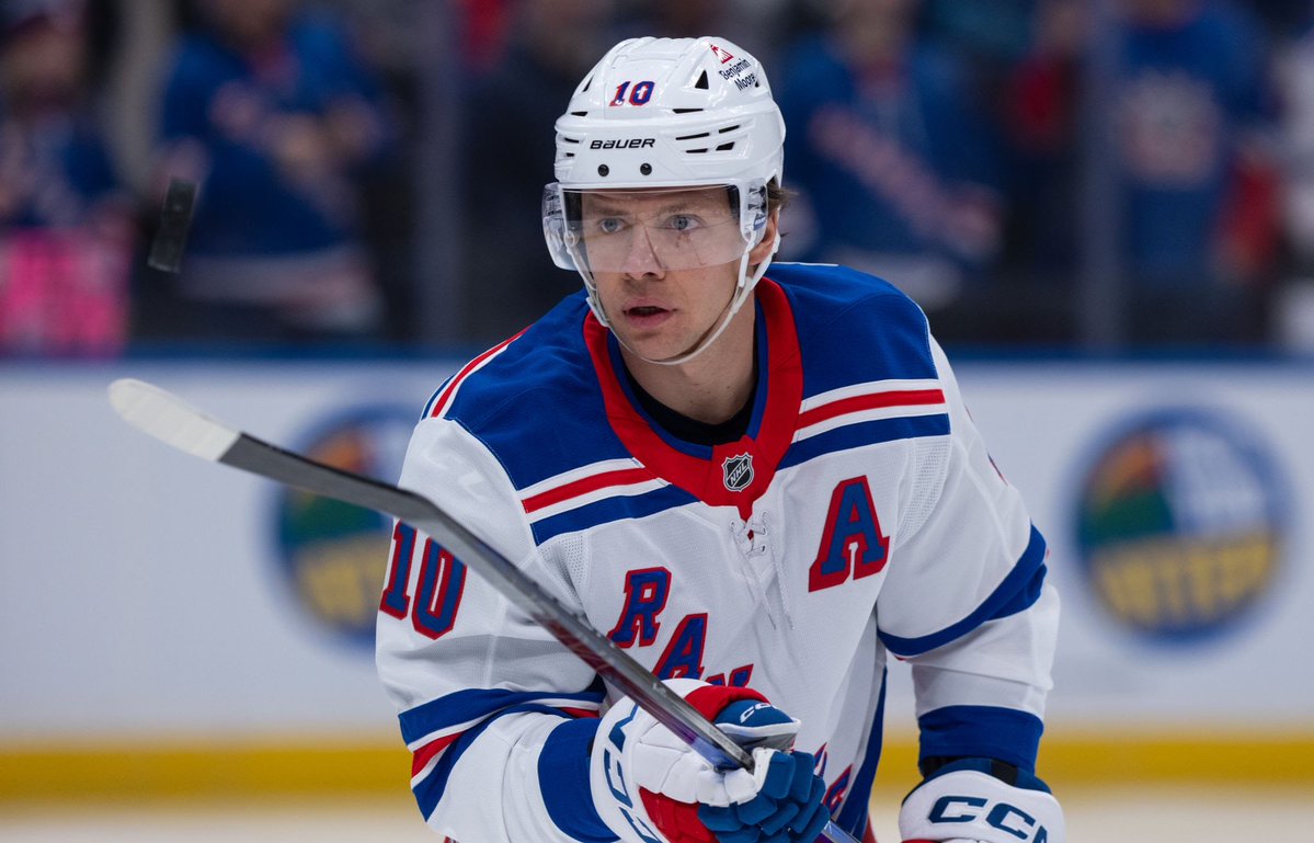 We need to have a discussion about him....

#NYR