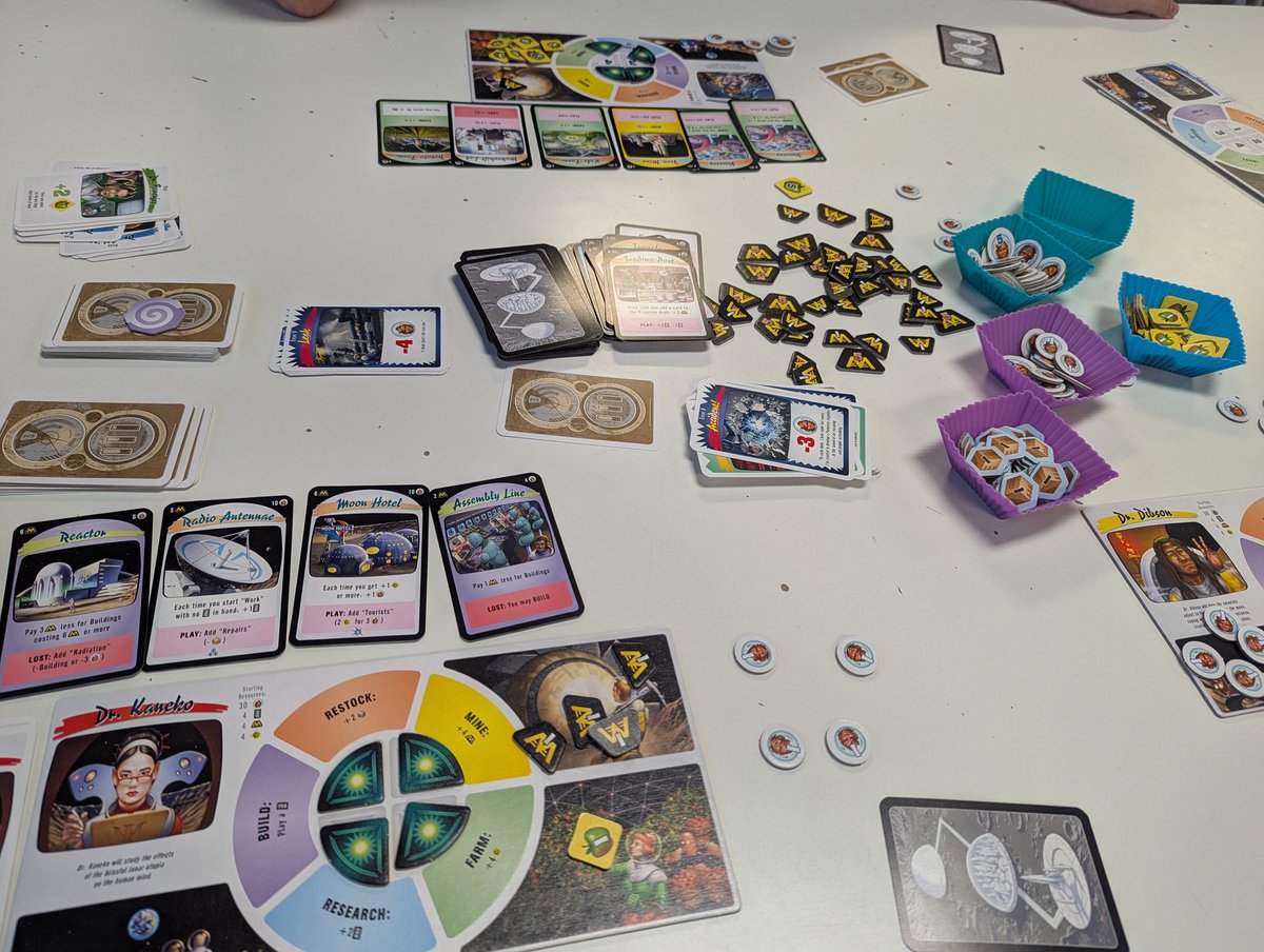 Moon Colony Bloodbath