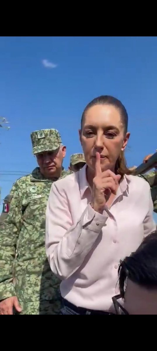 rthur013's tweet image. Claudia Sheinbaum en Poza Rica Veracruz...
Una imagen vale más que mil palabras
