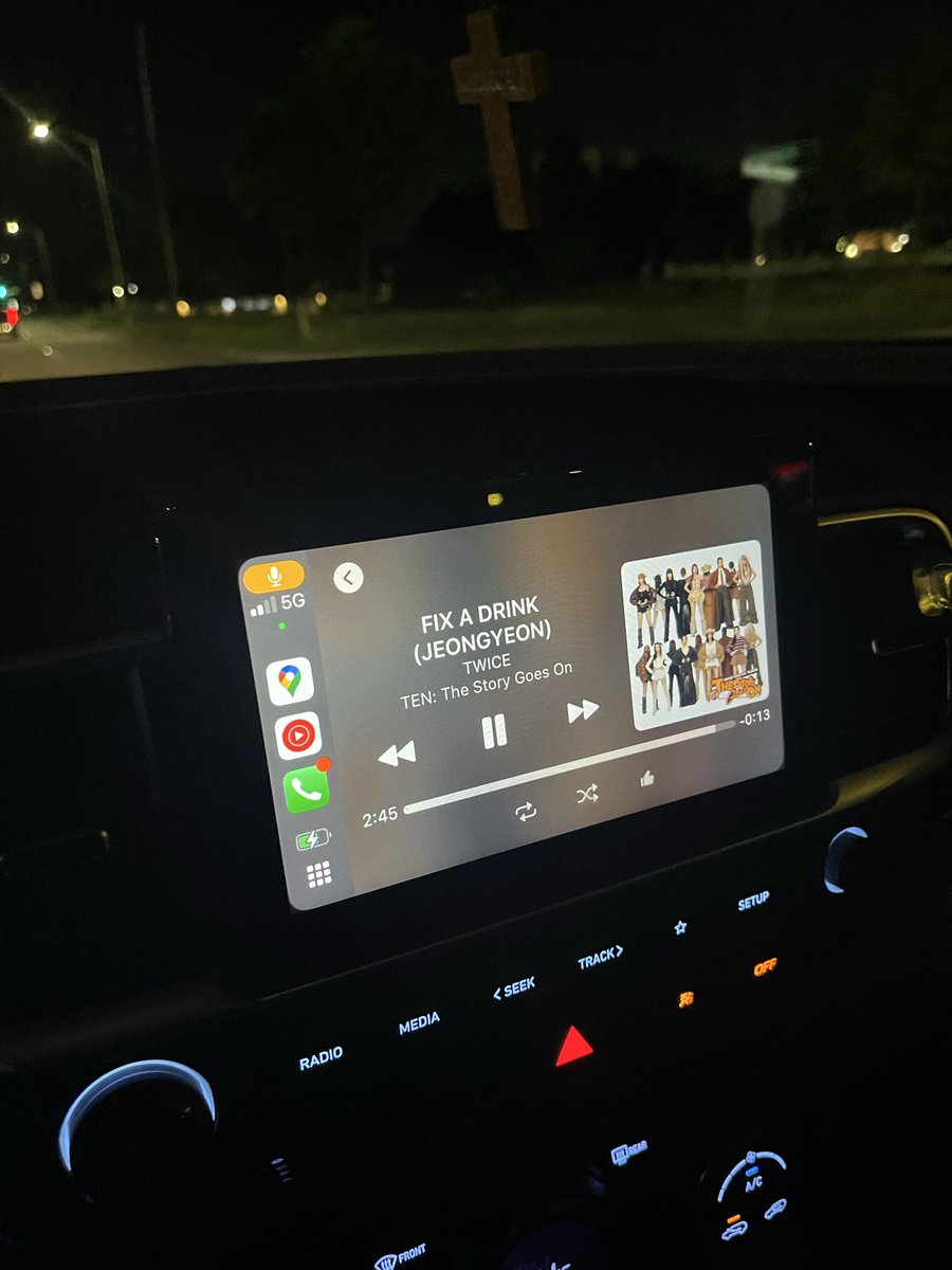 ChillWookie's tweet photo. fr need this song injected into my veins https://t.co/z4TYAKgLk7