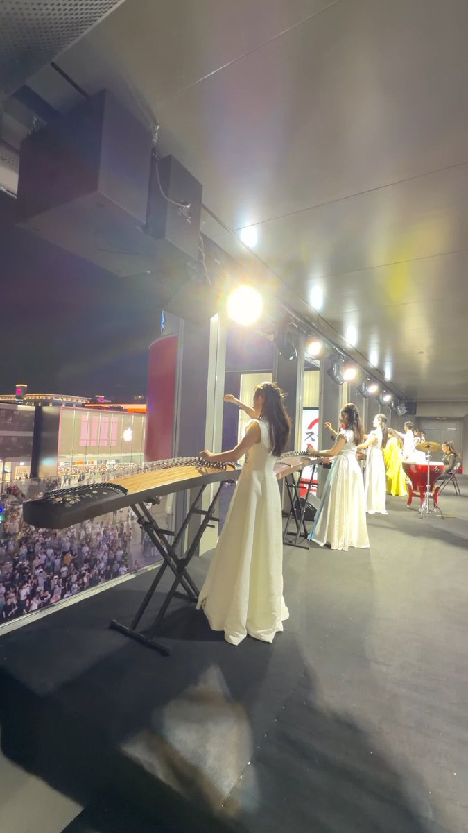 doozy_bug's tweet image. How explosive is #TheJourneyOfLegend ? Zhejiang Tourism held a guzhen at Hangzhou showcasing the OST of the drama!

Wow!

#ChengYi