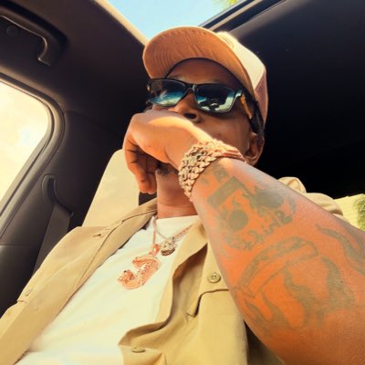 CNote7474's tweet photo. #NewProfilePic https://t.co/rxoE9vPYGZ