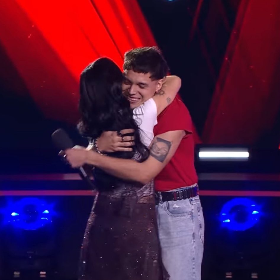 ÚLTIMA OPORTUNIDAD PARA AYUDAR A VOTAR AL TEAM LALI EN  #LaVozArgentina 

lo que puedan al alias Aguerrido.MP ($1000, $2500, $5000, etc), para ayudar a que Alan y el Team Lali sean los ganadores.