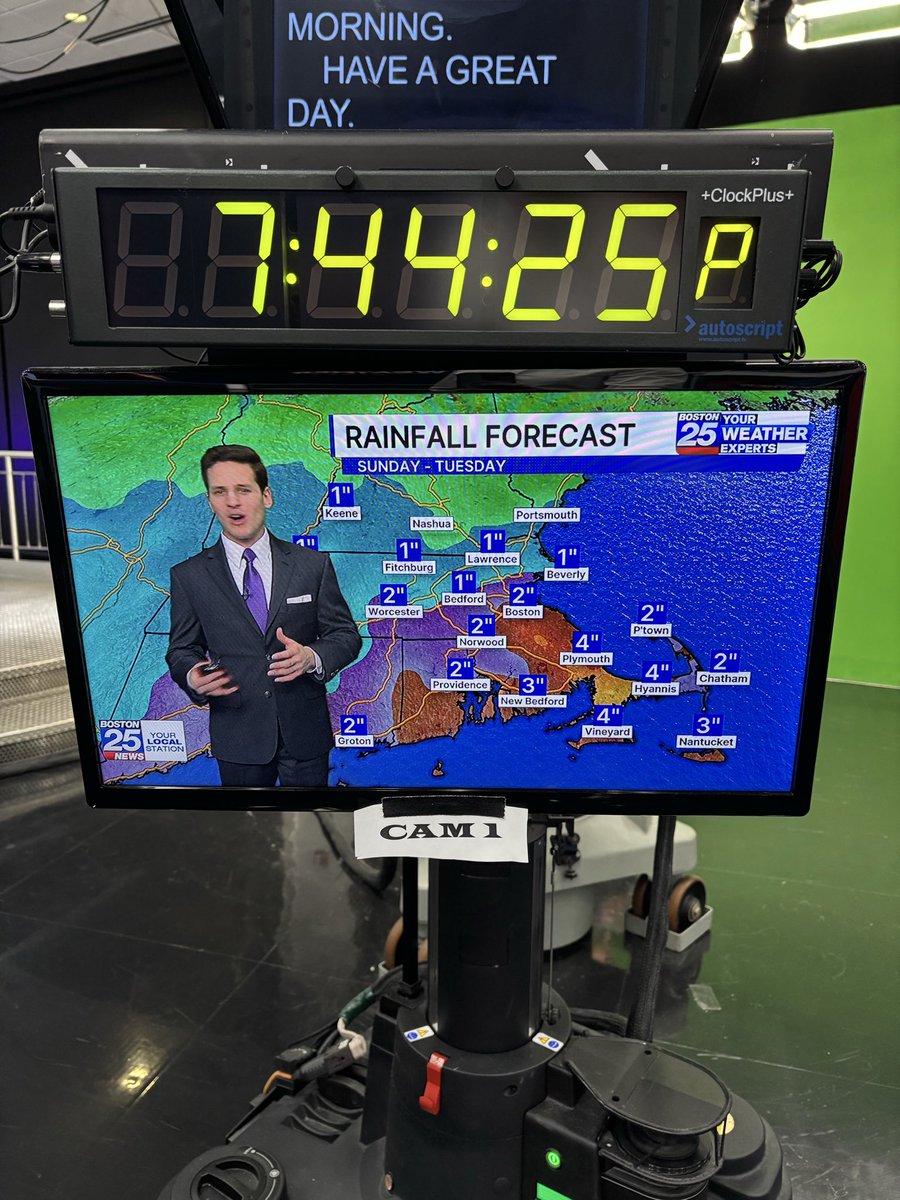 It’s a close game between the Blue Jays and Mariners for game one of the ALCS ⚾️ 

Join us on <a href="/boston25/">Boston 25 News</a> after the game as <a href="/tuckerweather/">Tucker Antico</a> tracks the latest with the Nor’easter