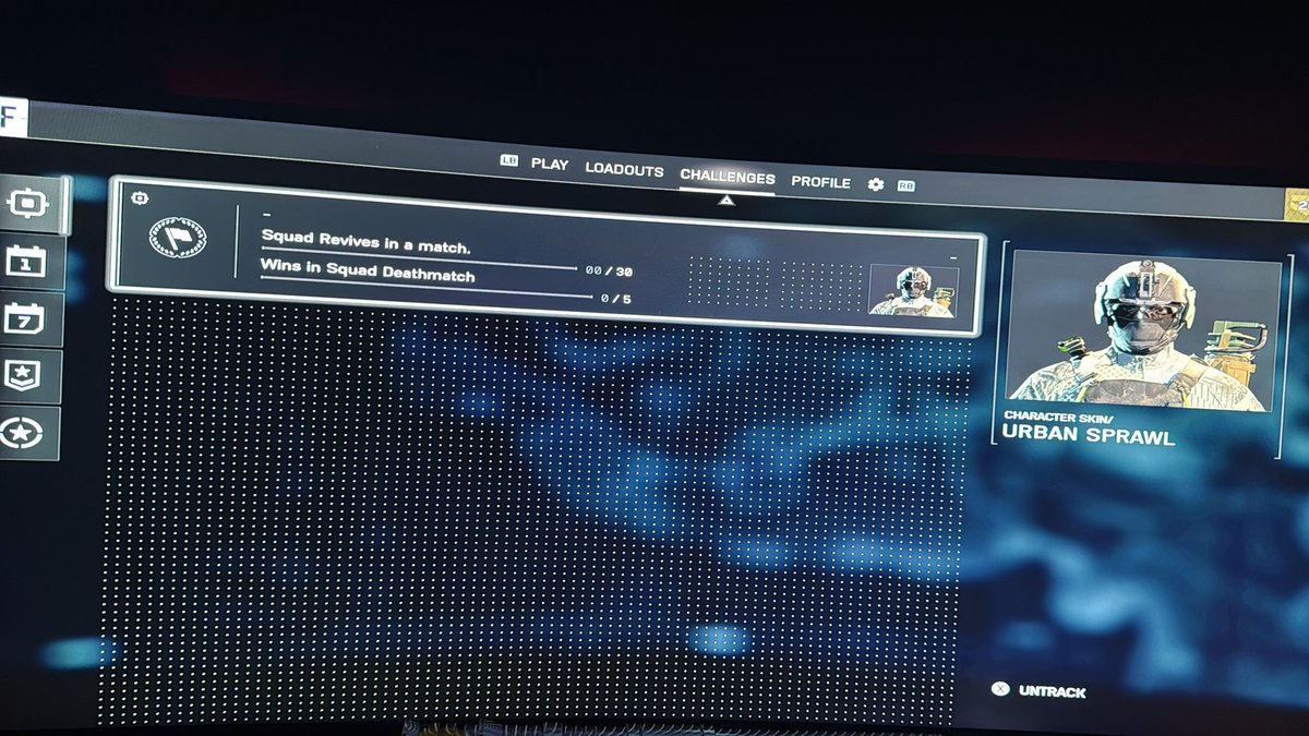 mc11793's tweet photo. @Battlefield Can you change that challenge on the top because I’ve been trying and the squad Deathmatch can only get like five or 10 i’ve been trying and it sucks https://t.co/4Y4YolHoCR