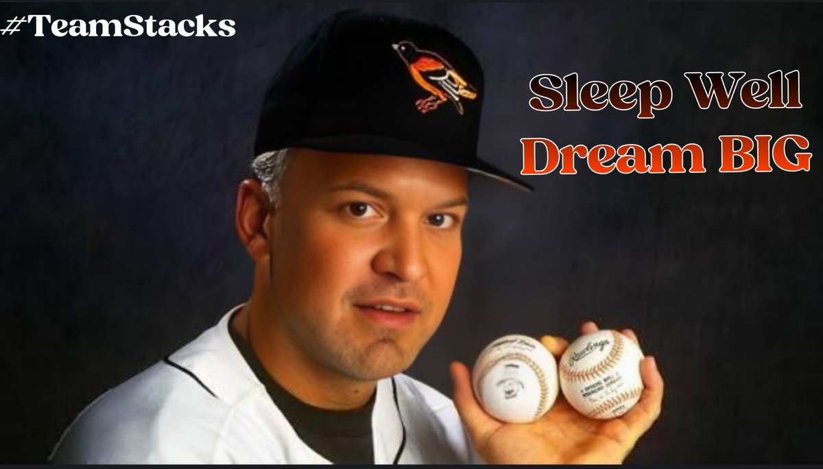StevieStacks84's tweet image. Working hard for something we don’t care about, is called stress. Working hard for something we love, is called passion.