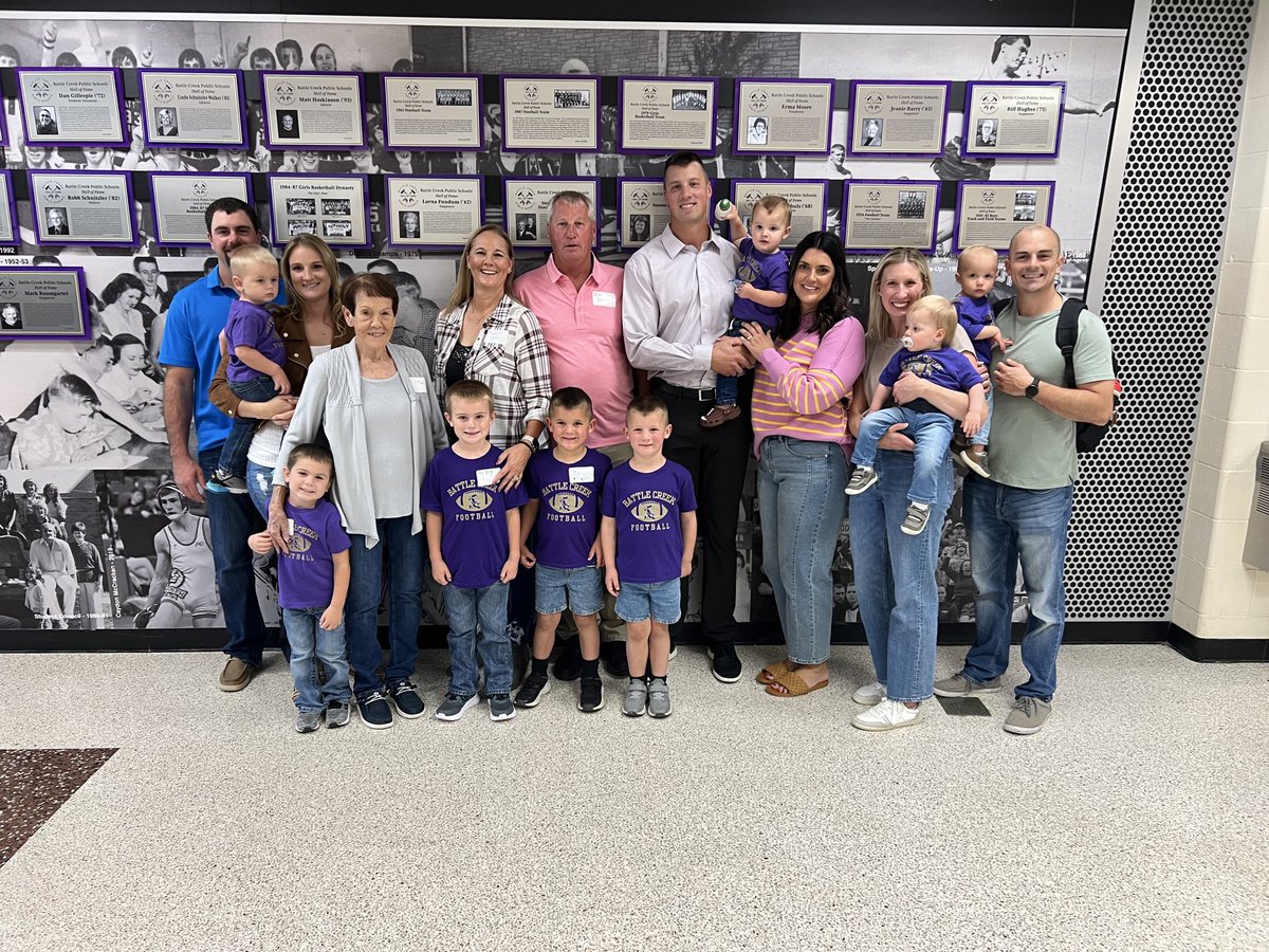 Robert Barry tweet media