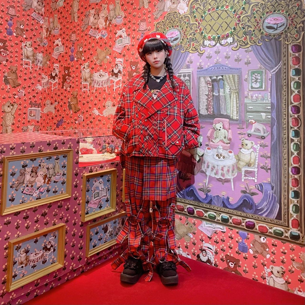 HEIHEI ハローキティ トラックパンツ ジャージ タータンチェック 赤