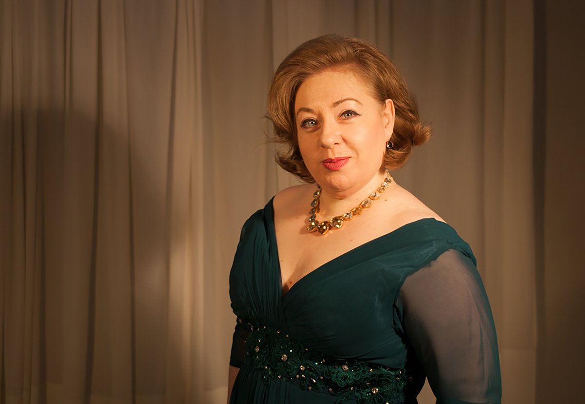 “Rudens kamermūzikas festivāla” ietvaros 15. oktobrī “Mazajā ģildē” ar solokoncertu uzstāsies operdziedātāja Inga Kalna, kura muzicēs kopā ar pianisti Diānu Ketleri. Plašāka informācija: kamermuzika.lv/lv/