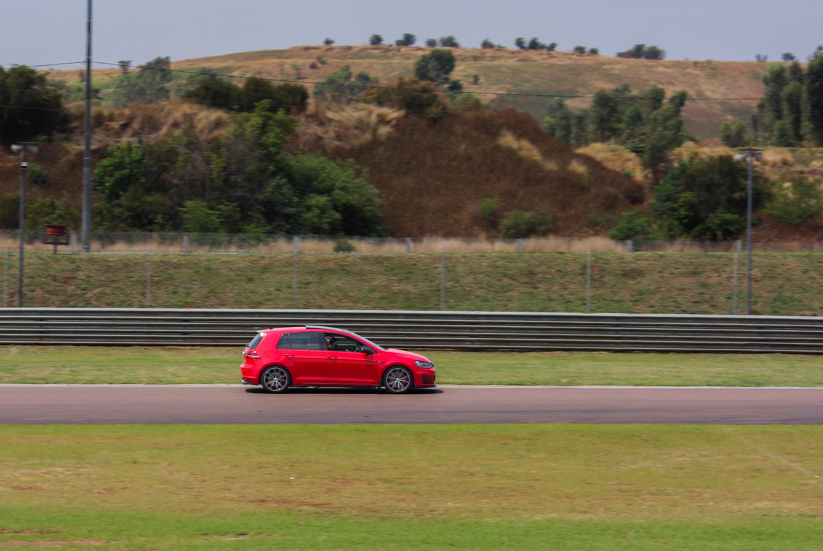 Mimas Motoring tweet media